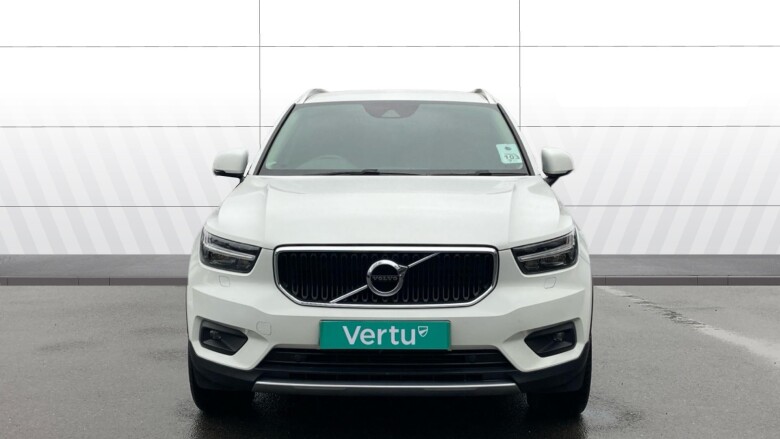 Volvo Xc40 2.0 T4 Momentum Pro 5dr AWD Geartronic Petrol Estate